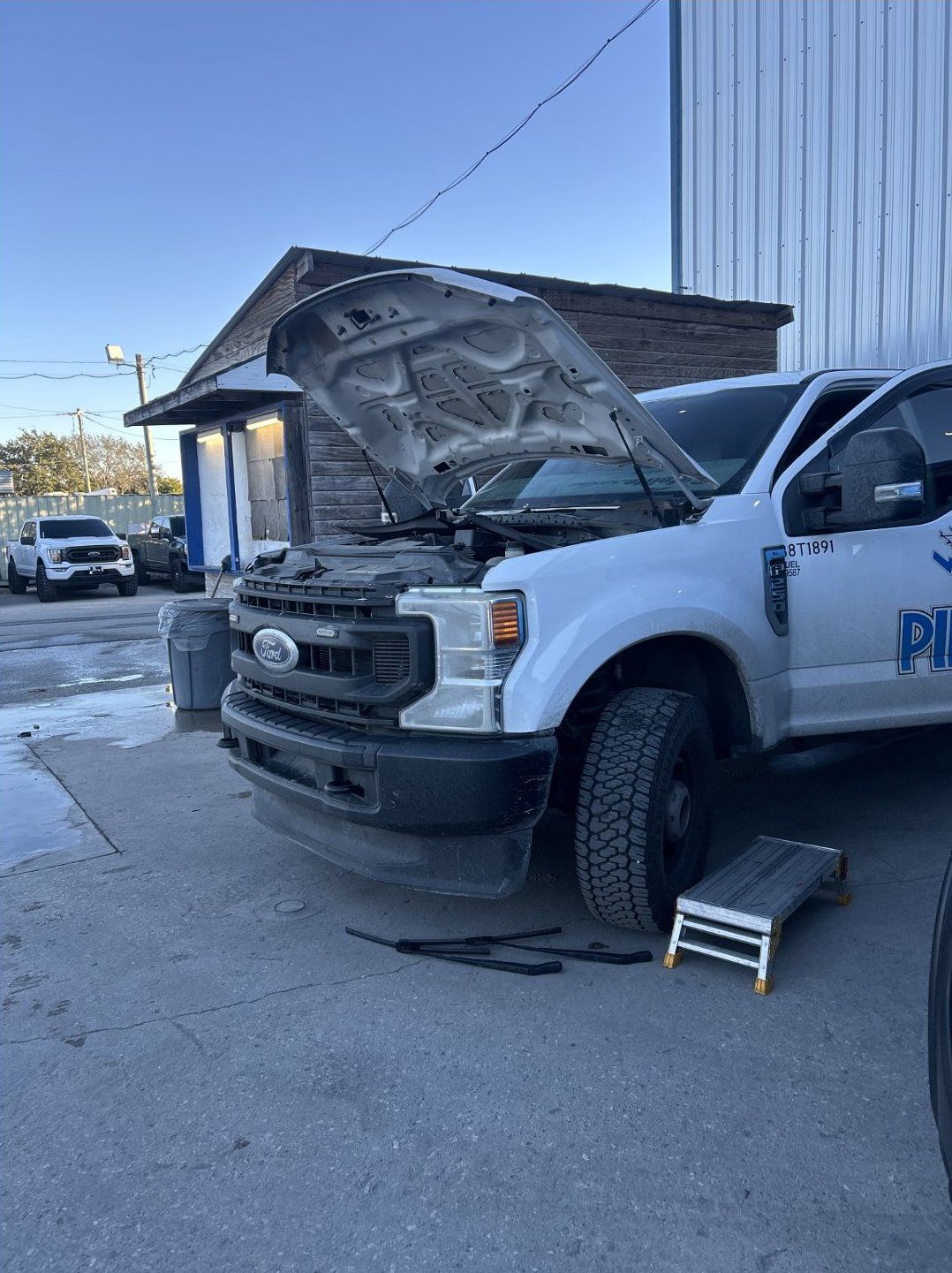 WJJ Autoglass project photo